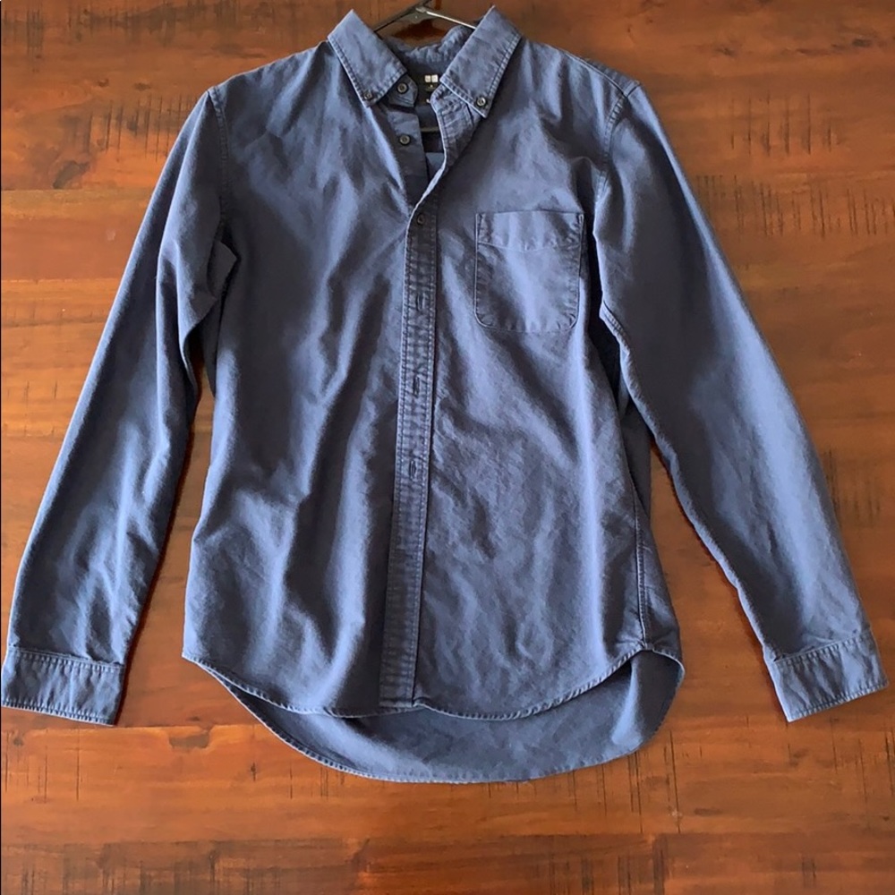 Uniqlo Men’s Button Down Shirt in Navy | M